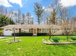 22 Branford Cir, Tinton Falls, NJ
