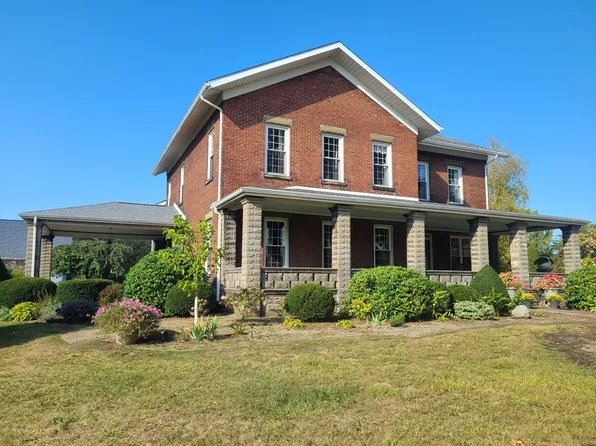 10004 W Lake Rd, Lake City, PA 16423