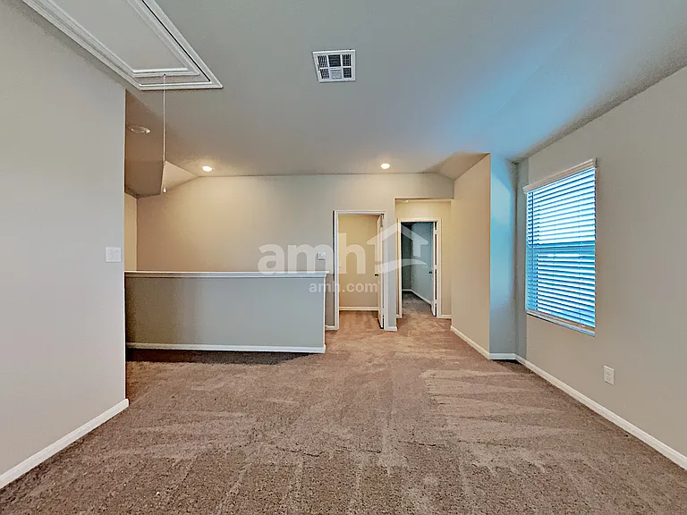 2712 Iberia Ct — Photo 10