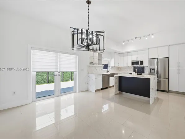 22242 SW 88th Path, Cutler Bay, FL 33190