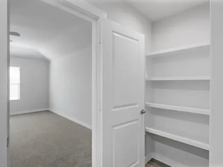 2609 Republic Ave — Photo 9