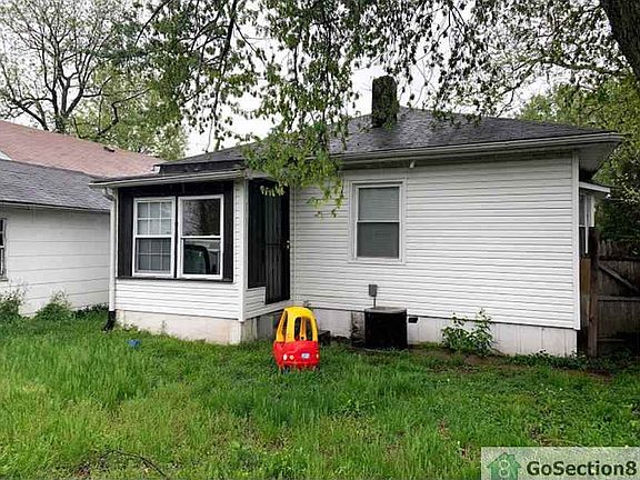 2nd image of 2713 Wheaton Ave