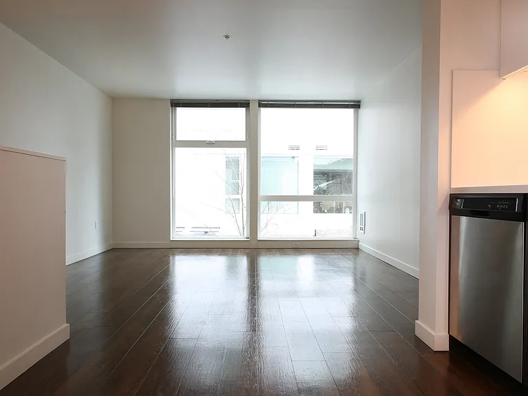 Rooster Apartments — Photo 43