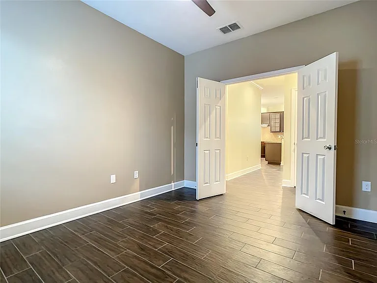 636 Spring Oak Cir — Photo 26