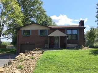8 Rolling Rd, Cranberry Township, PA 16066