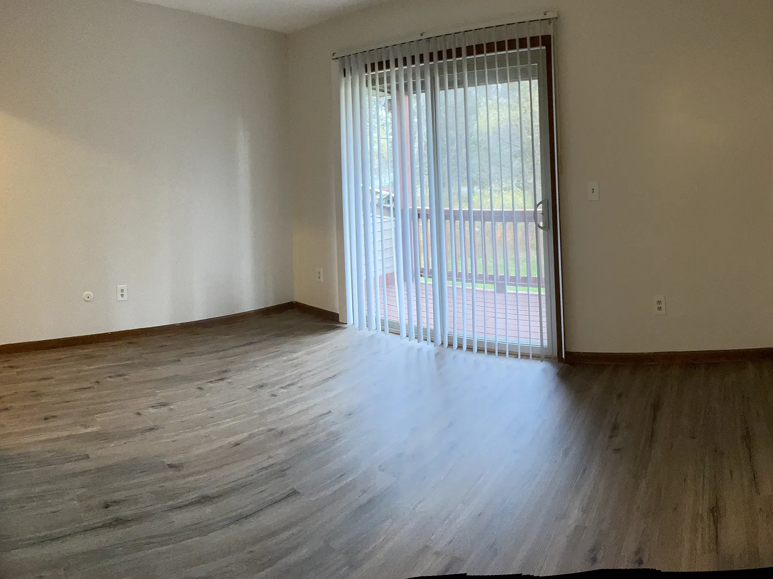 1 bed, 700 sqft, $1,395 — Photo 3