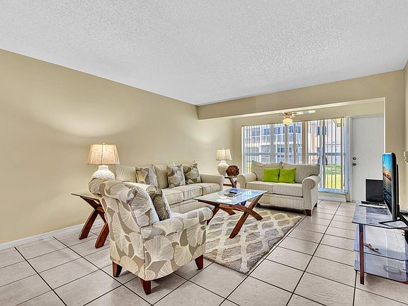 5th image of 1610 NW 18th Avenue #96d