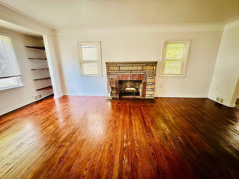 11026 Studebaker Ave — Photo 4
