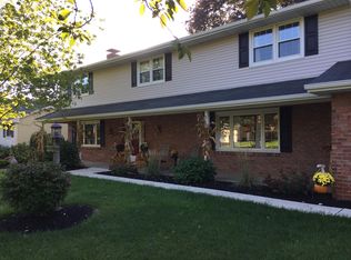 1371 Armstrong Rd, Bethlehem, PA 18017