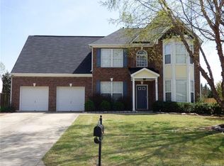 4534 Astonboro Dr, Charlotte, NC 28216