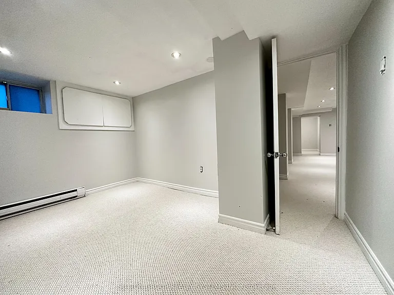 497 Annette St #1 — Photo 11