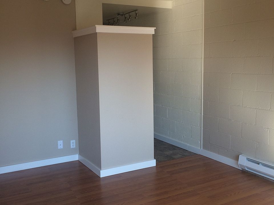 1st image of 610 2nd Ave W APT 305