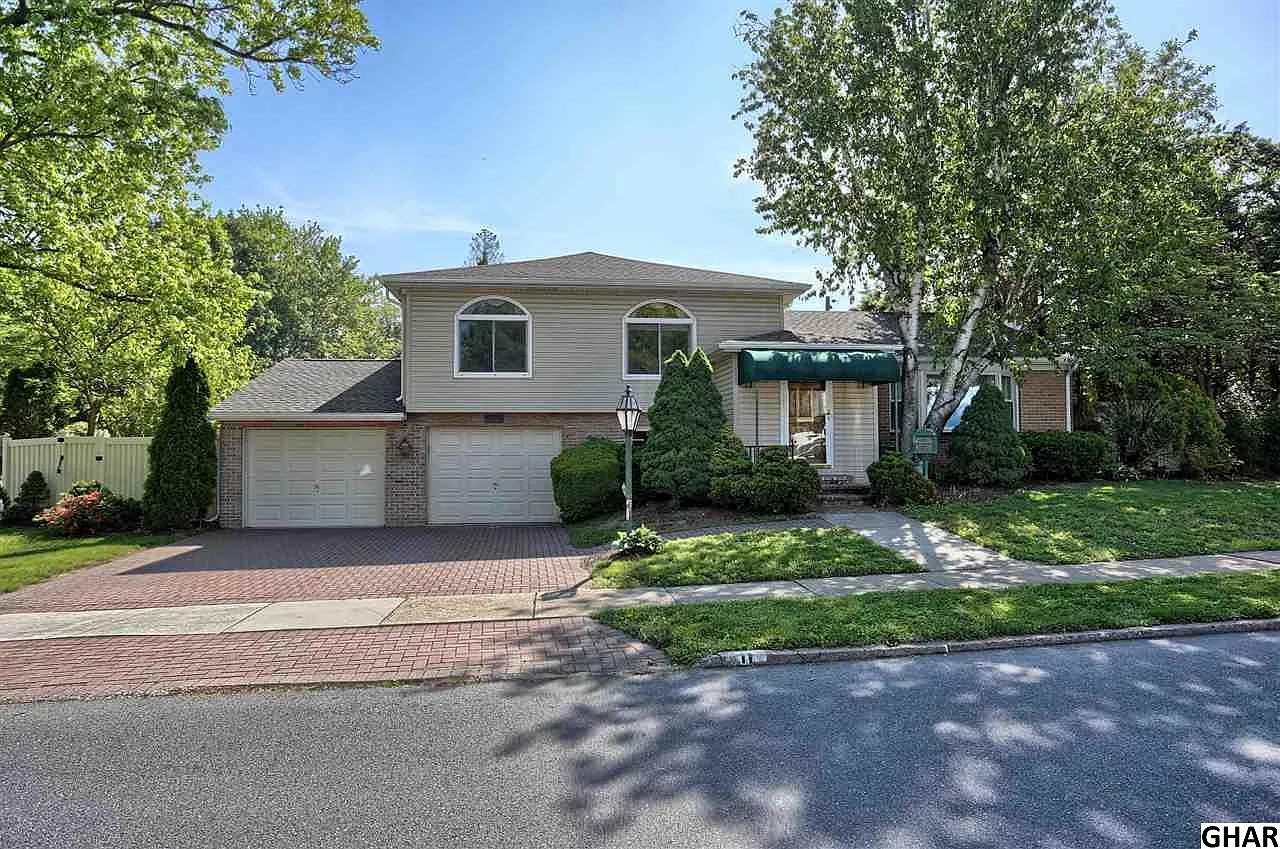 11 Clemson Dr photo 1