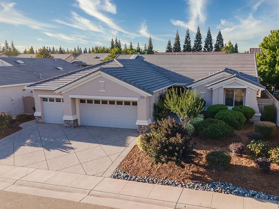 1st image of 1232 Ivy Arbor Ln