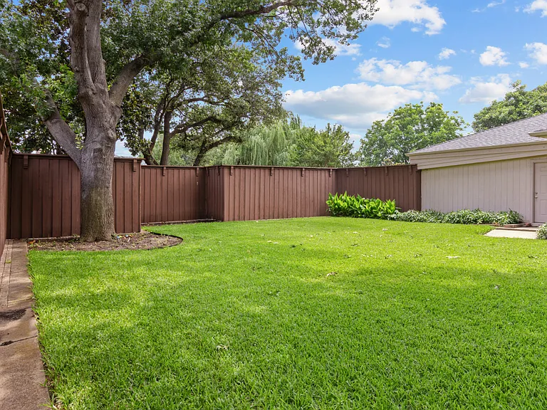 Enjoy the backyard!