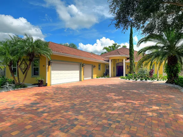 8666 95th Avenue, Vero Beach, FL 32967