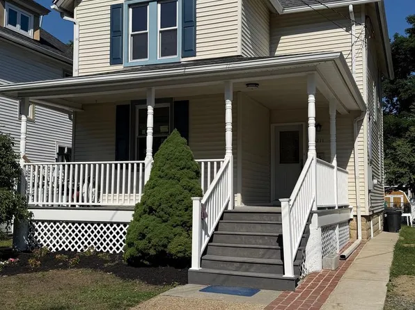 211 Harvard Ave, Collingswood, NJ 08108