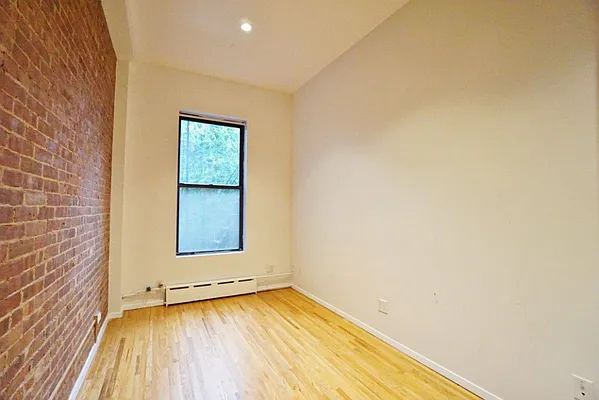 Rented by Best Apartments North Inc | media 46