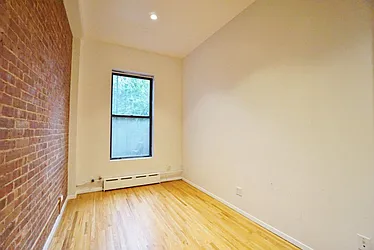 Rented by Best Apartments North Inc