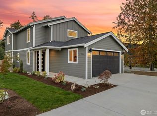 225 N 54th Place, Mount Vernon, WA