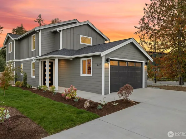 225 N 54th Place, Mount Vernon, WA 98273