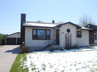 27 Saint Anne St, Rapid City, SD 57701