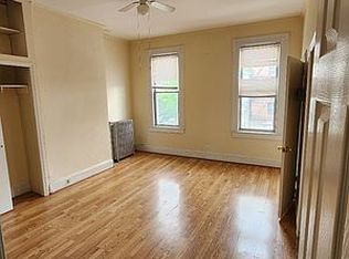 25-33 Crescent St #2F, Astoria, NY 11102