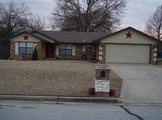 3116 Cardinal Dr, Ardmore, OK 73401