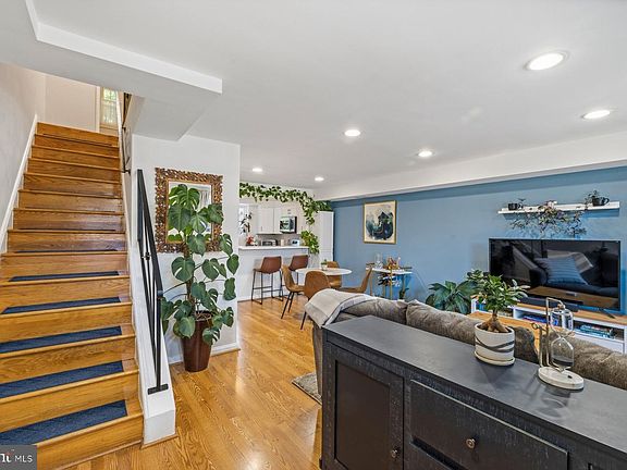 5th image of 3743 Ingalls Ave