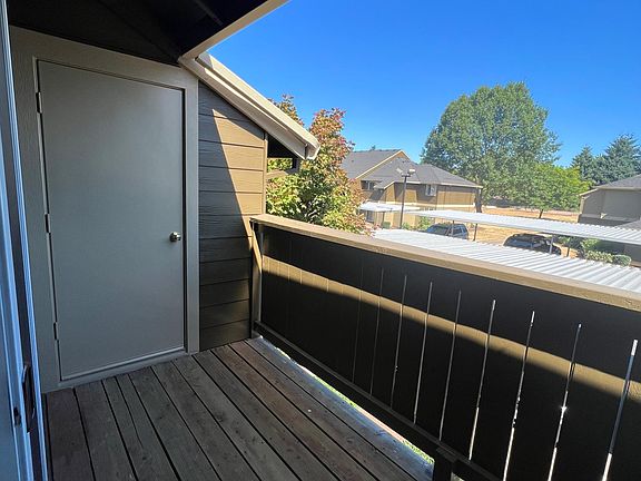 4th image of 21798 SW Sherwood Blvd #130