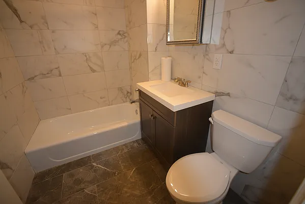 Rented by Voro, LLC | media 4