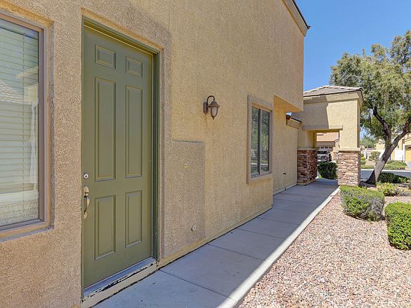 3rd image of 5536 Overlook Valley St