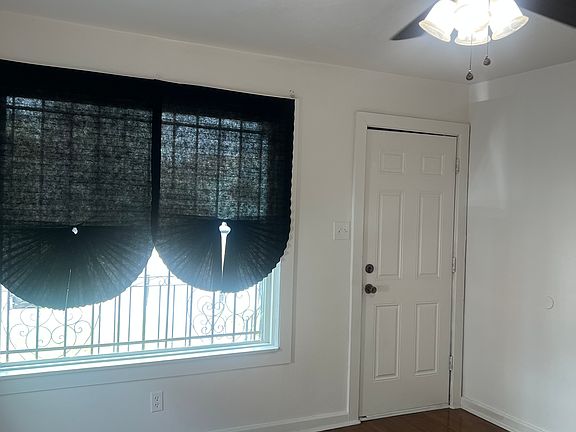 2nd image of 2420 Music St