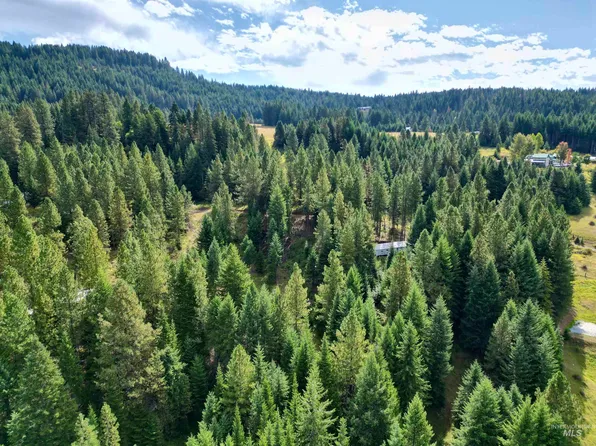 Pine Hollow Ln, Kooskia, ID 83539