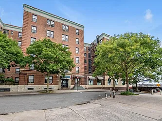 3145 Brighton 4th Street