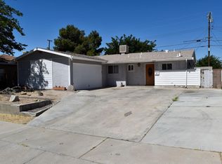 45481 Foxton Ave, Lancaster, CA 93535