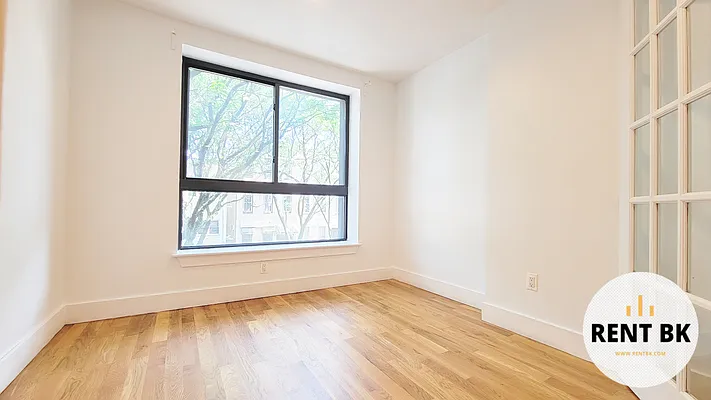 Rented by RENTBK LLC | media 12