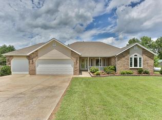 1929 W Patton Pl, Nixa, MO 65714