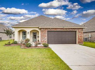 382 Highland Oaks Ave, Gray, LA 70359