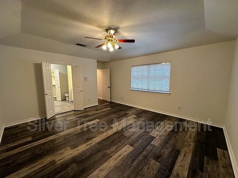 3200 Blenheim Ct — Photo 44