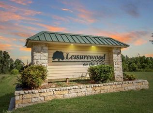 36 Falcon Point, Onalaska, TX 77360