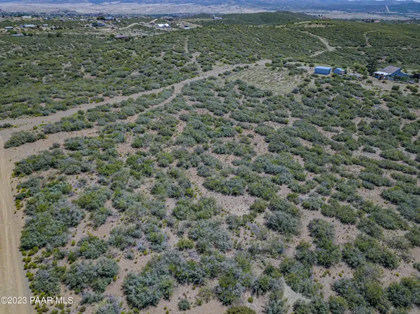 10450 E Prescott Dells Rd, Dewey, AZ 86327