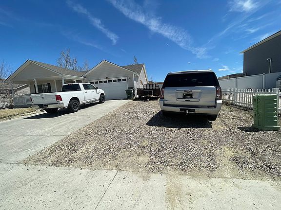 4th image of 357 Daytona Dr