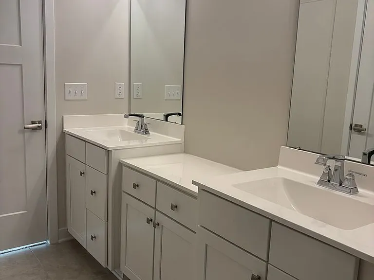717 Hazel Way — Photo 14