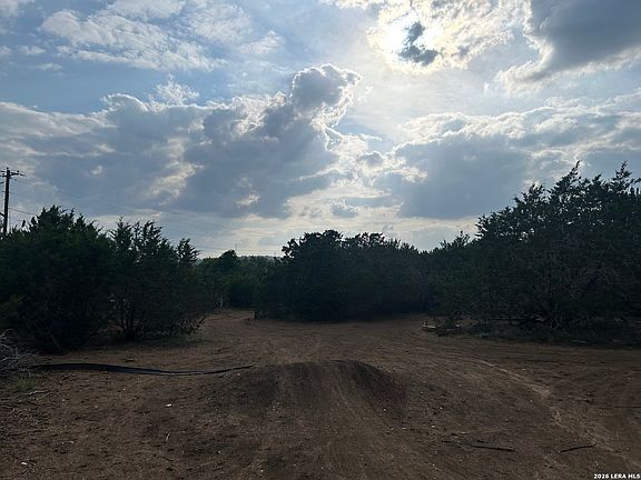 2nd image of 1015 Grassland LOT 2
