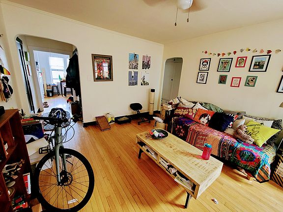 4th image of 4808 N Hermitage Ave #2