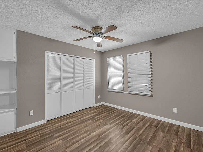 4102 Ursuline St — Photo 26