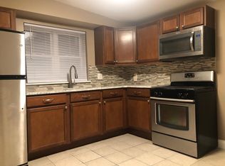 1228 S 8th St, Philadelphia, PA 19147
