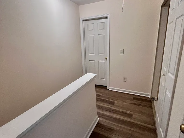 905 Redwood Dr — Photo 9