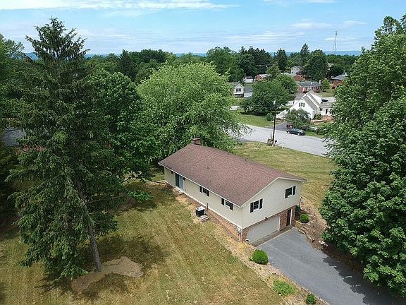 2nd image of 14370 Greenview Dr